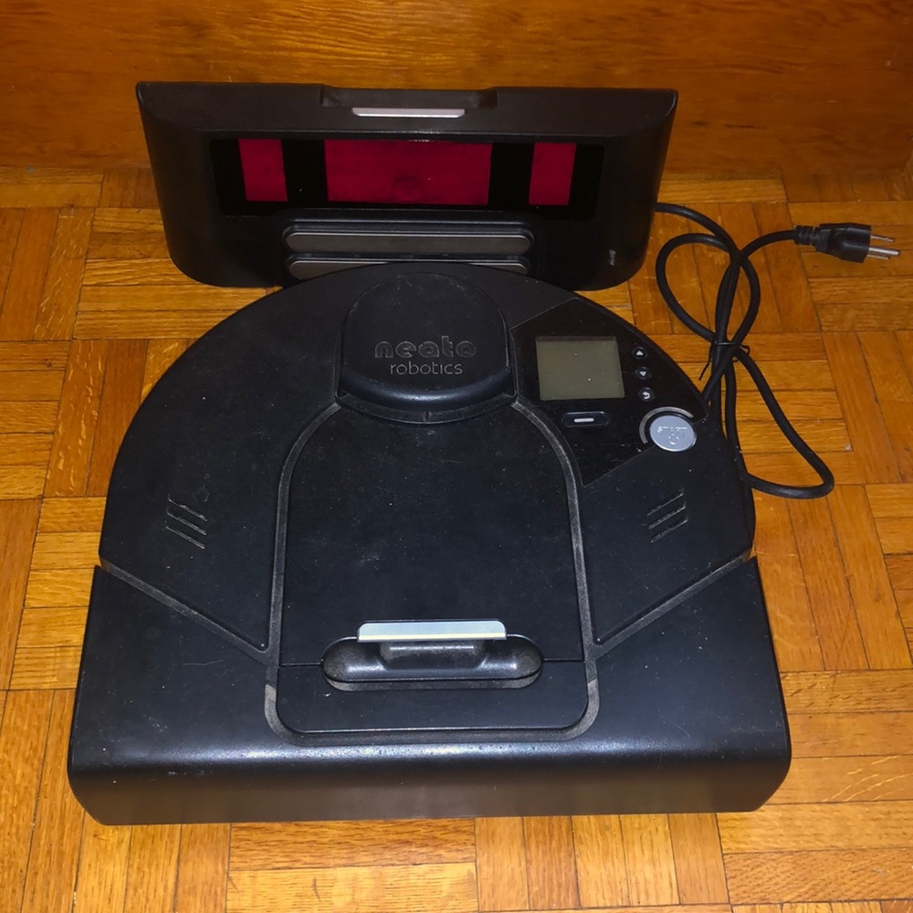Neat Robotics- self vacuumer (like roomba)
